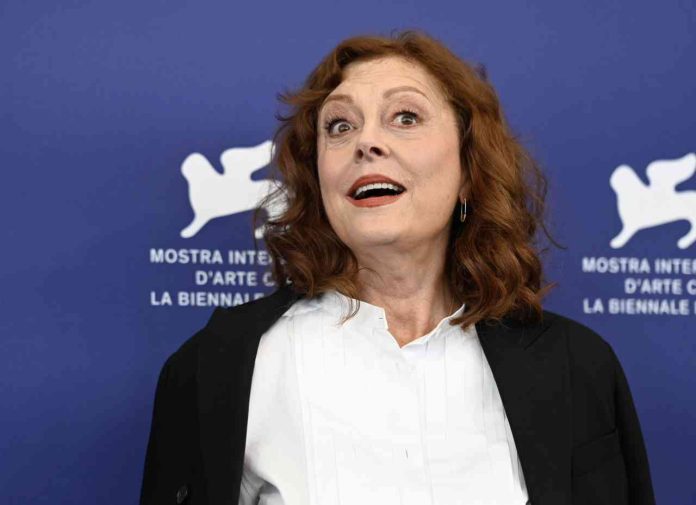 Susan_Sarandon__Ph._Aleksander_Kalka_-_Courtesy_Archivio_Storico_La_Biennale_di_Venezia_