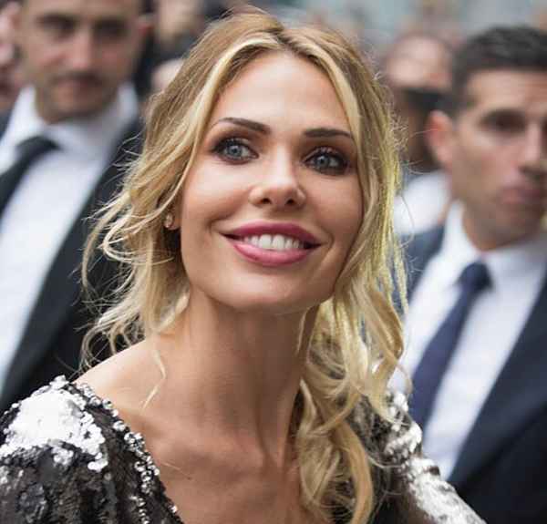 ILARY BLASI